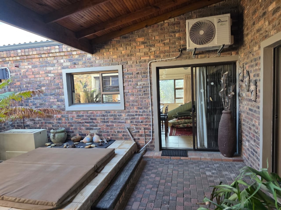 3 Bedroom Property for Sale in Riversbend Eastern Cape